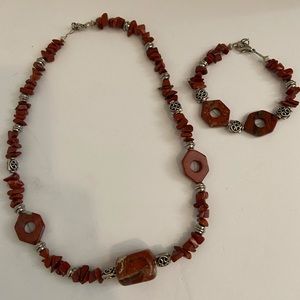 Jasper beaded necklace and bracelet set